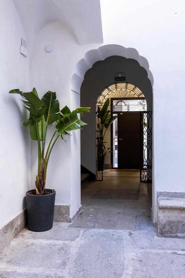 Apartamentos Turisticos De La Bernarda Caces Exterior foto
